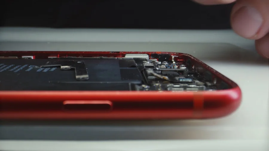 A close-up from the repair film featured on the original Repair N Go website